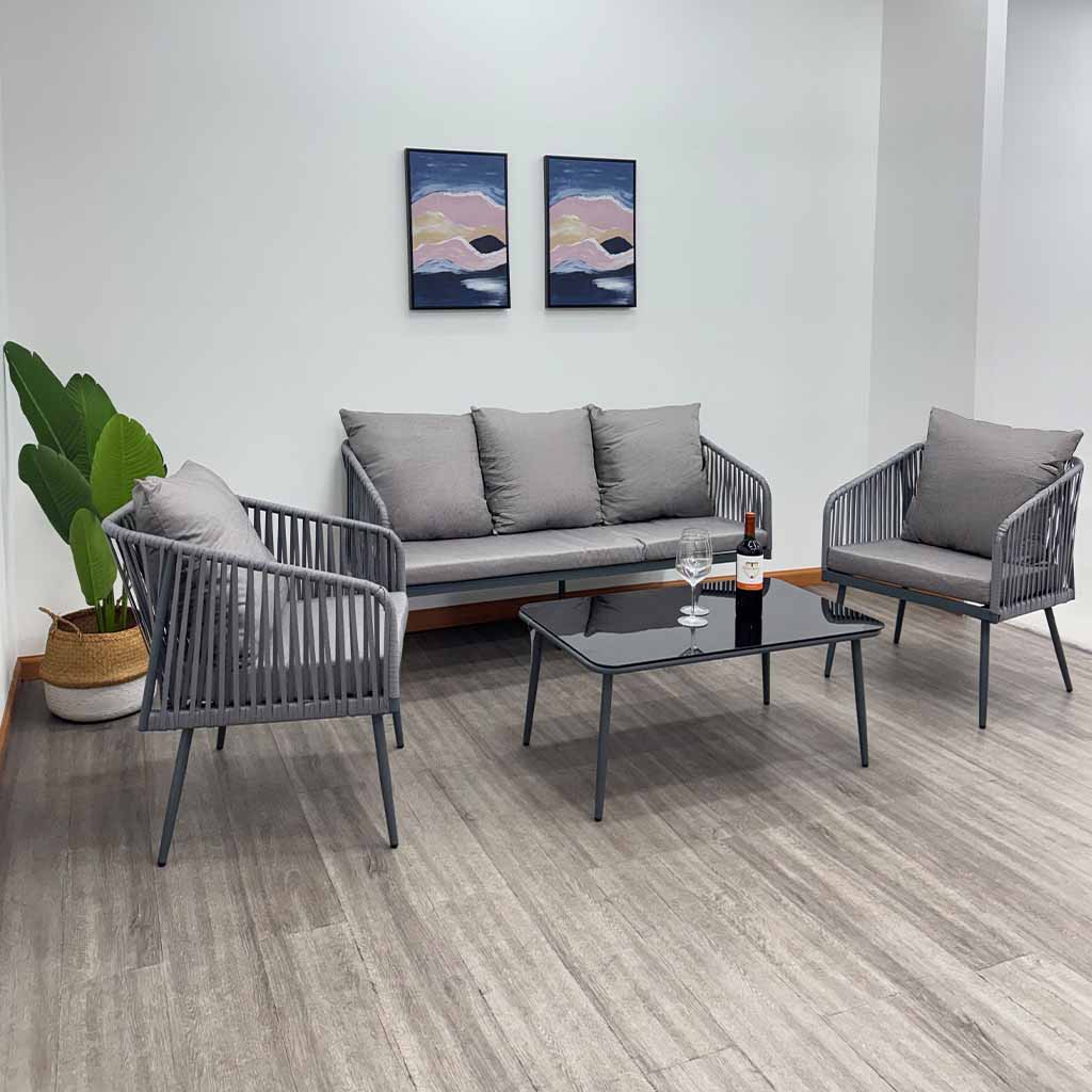 Juego de sala con mesa