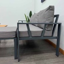 Sofá triple con piecero y mesa