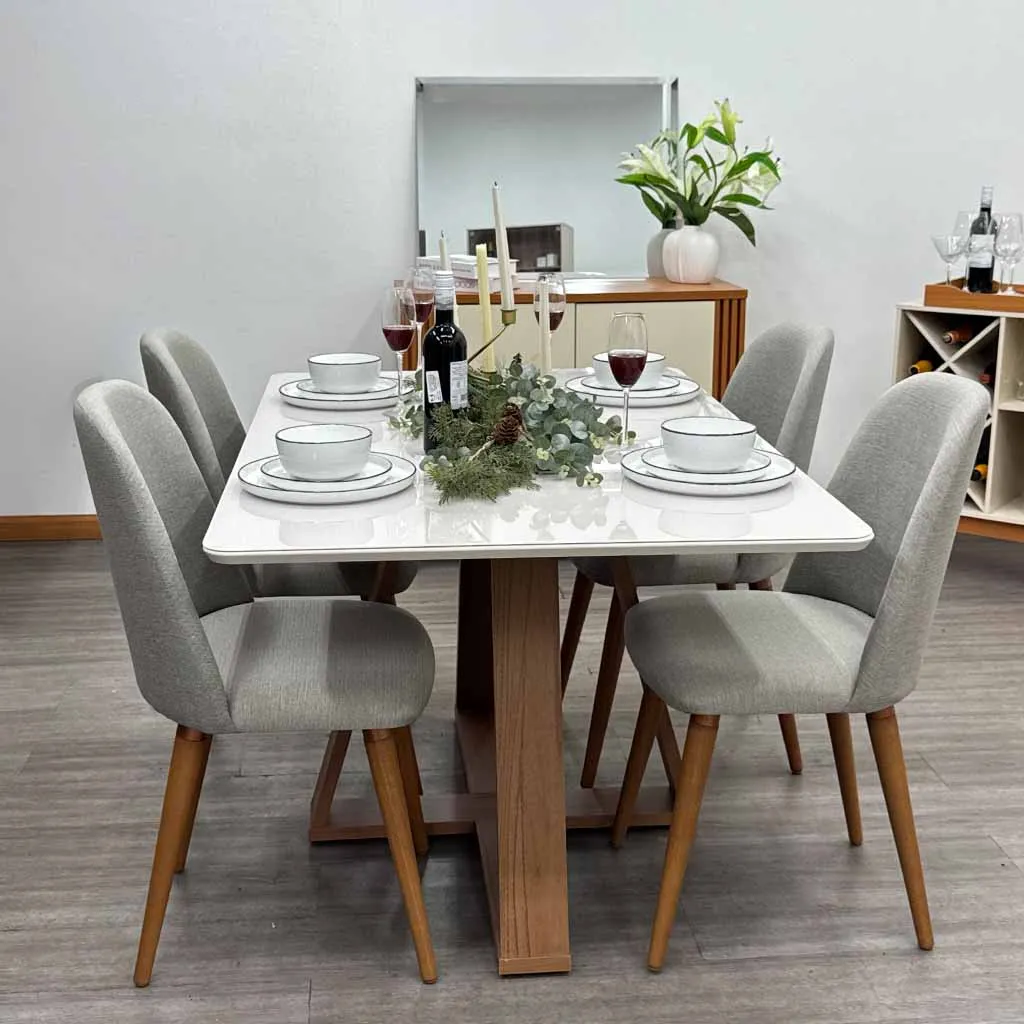 MESA-COMEDOR -135CM-CVIDRO -CANELA-4.webp