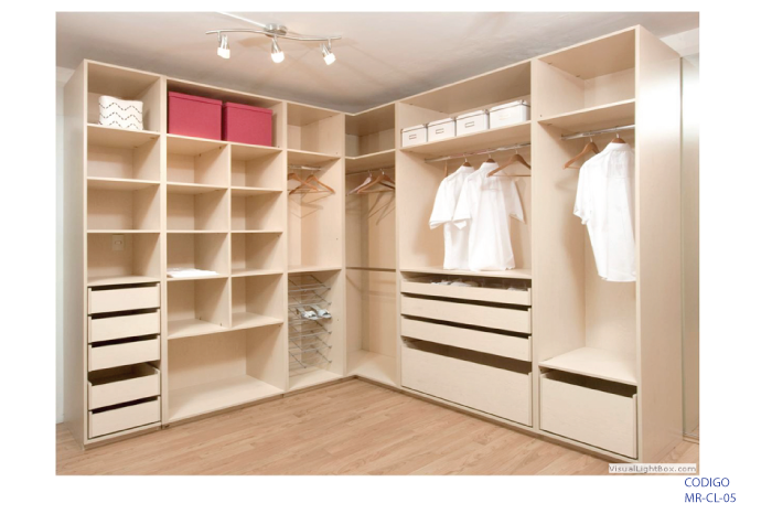 Closet en forma de L sin puertas