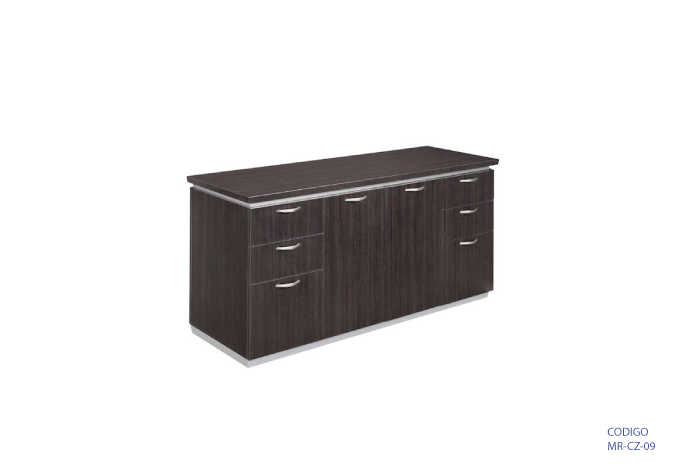 Credenza de dos puertas y seis gavetas