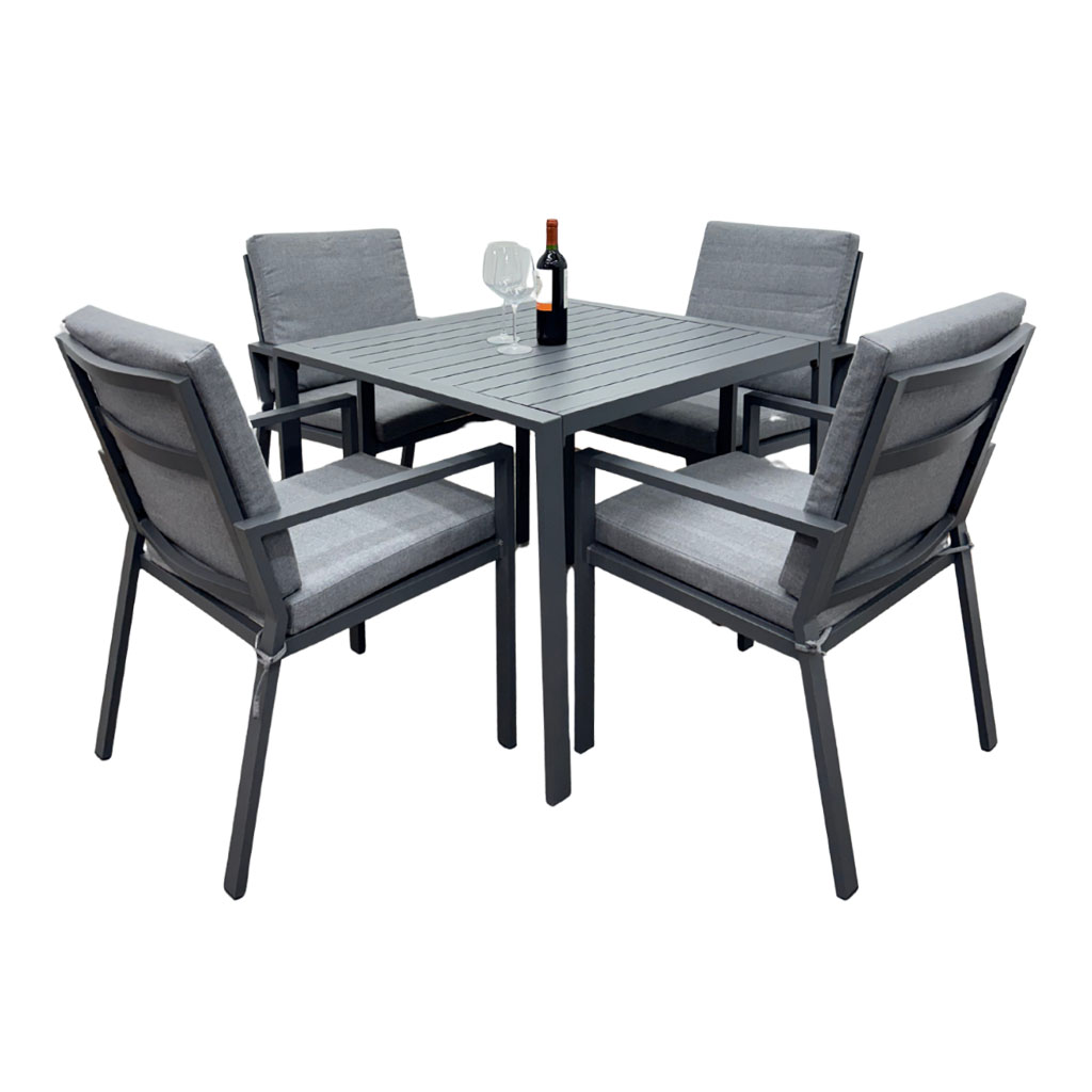 Comedor de aluminio con 4 sillas