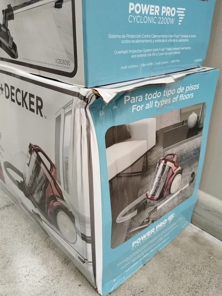 [DTF-SA01201A] Black + Decker aspiradora ciclonica 4.5l 2200w VCBD8090